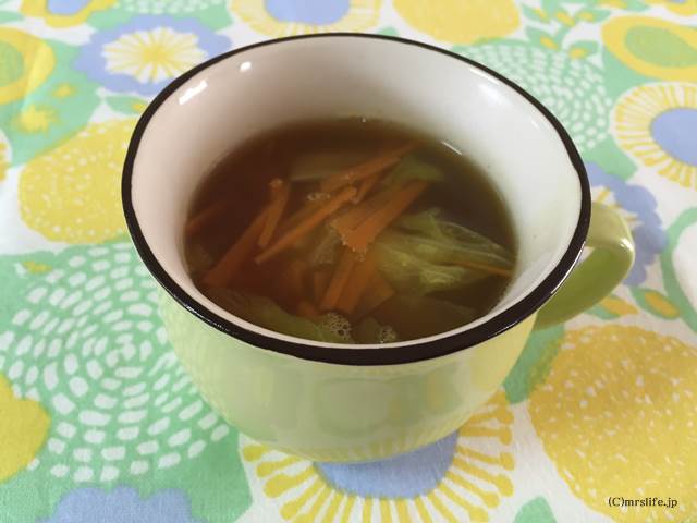 シャキシャキレタスの和風カレースープ