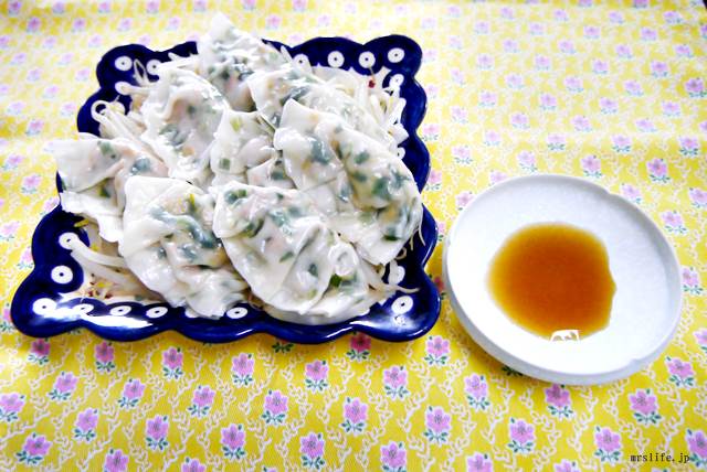 魚肉ソーセージと納豆の蒸し餃子