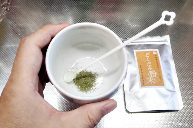 粉末タイプのどくだみ茶