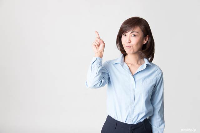 女性